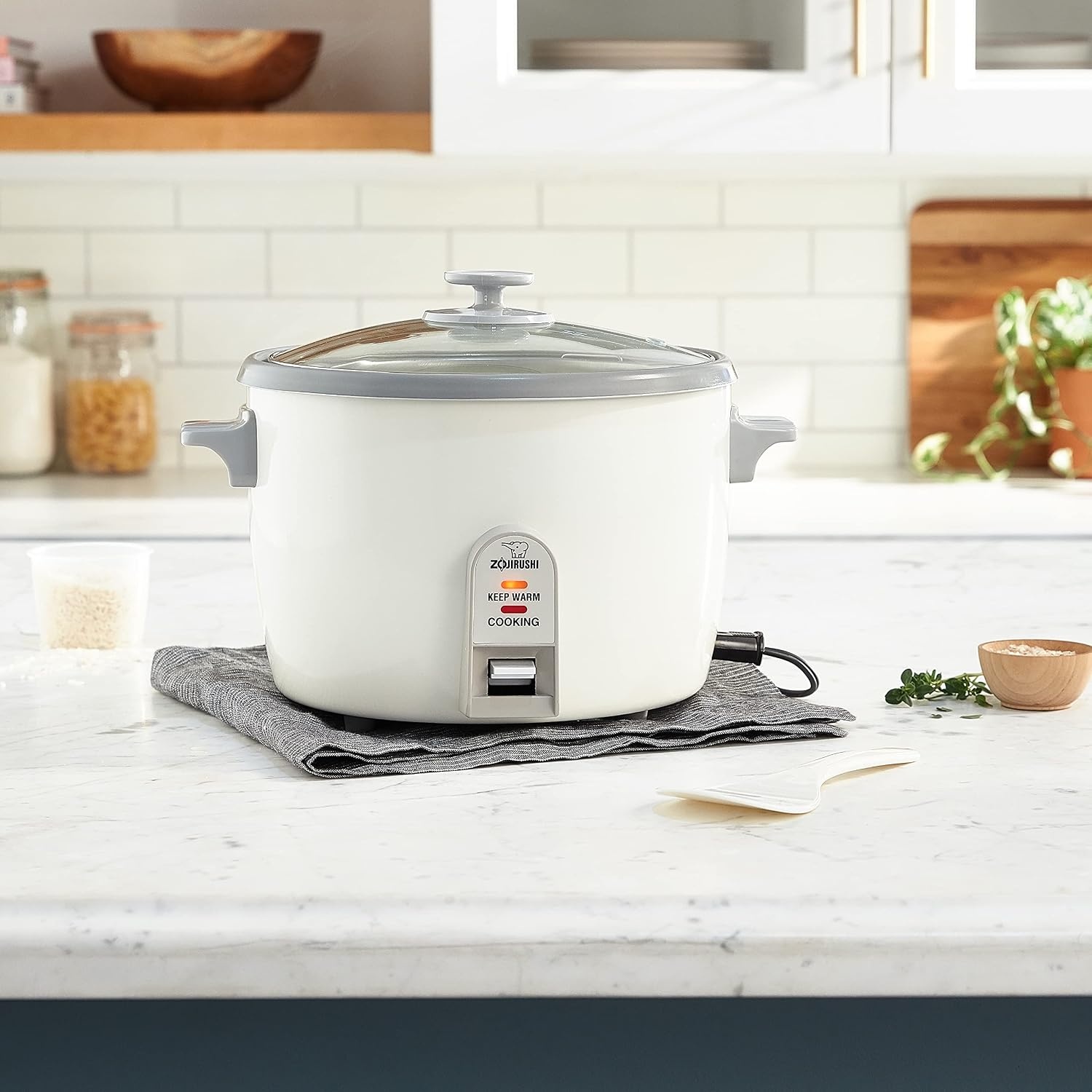 image:imageZojirushi 3 Cup Rice CookerSteamer White10Cup
